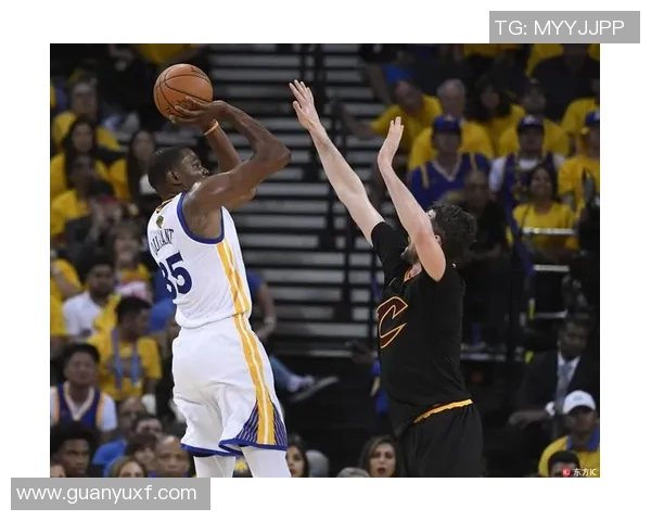 2017至2018赛季勇士与魔术的精彩对决回顾与分析 2017至2018赛季勇士与魔术的精彩对决回顾与分析