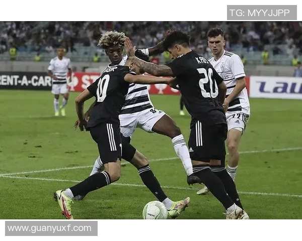 卡拉巴赫与哥本哈根激战正酣谁能在欧战中笑到最后