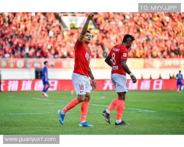 恒大与申花精彩对决直播录像回放全程回顾与精彩瞬间分析